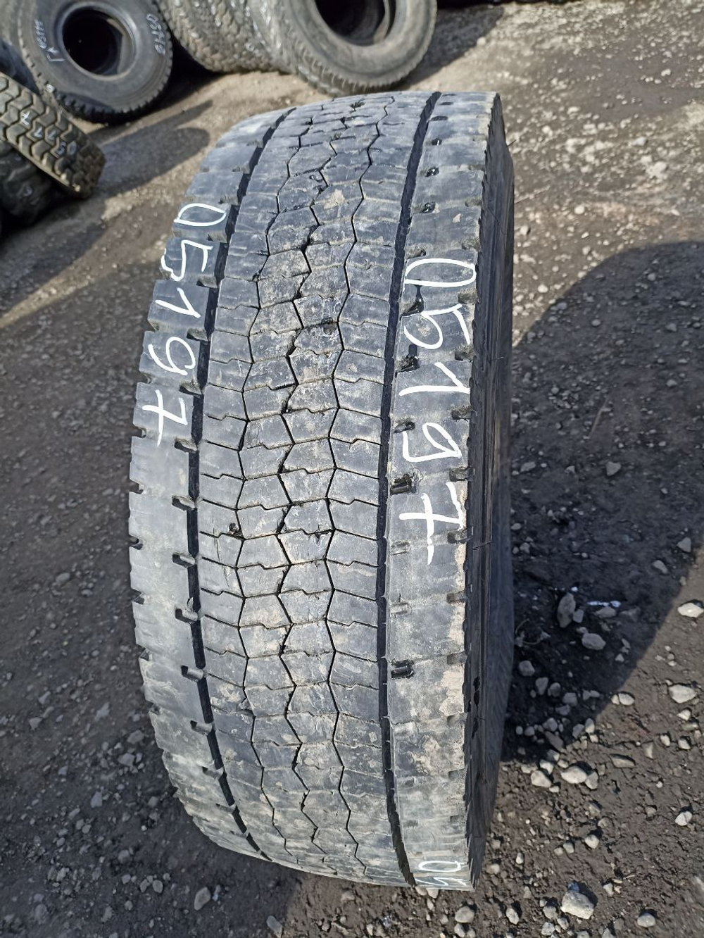 315/70R22.5 Bridgestone Ecopia H-Drive 002 шина б/у