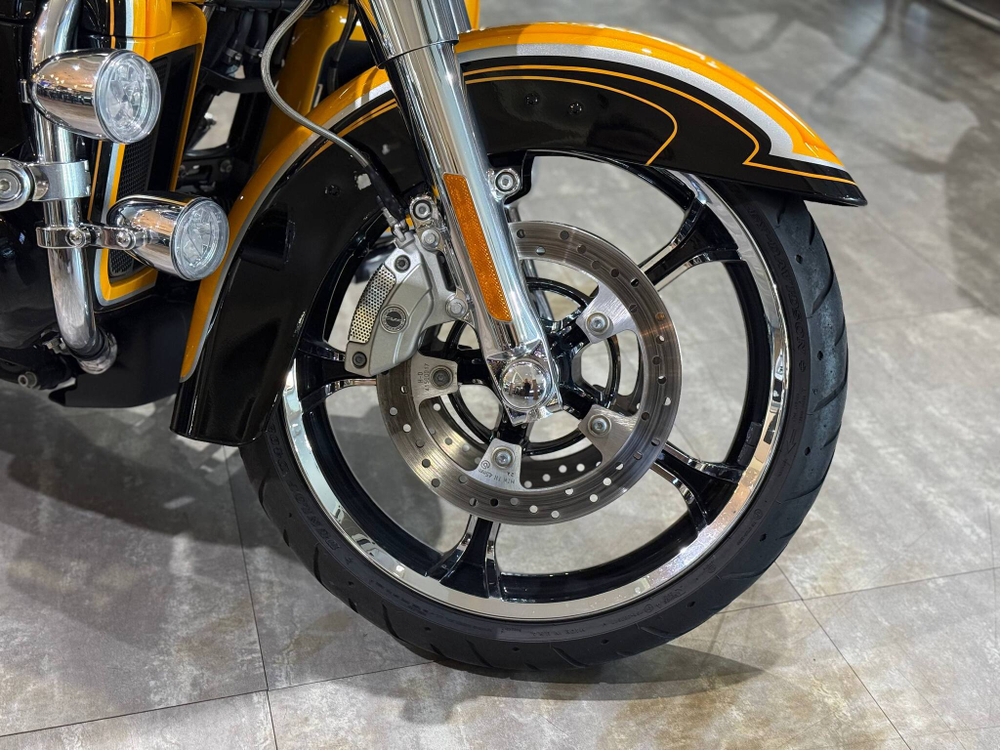 Harley-Davidson CVO Road Glide Limited 2022 (с НДС)