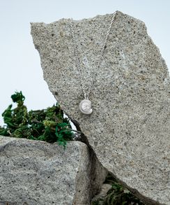 Колье Сэсэг