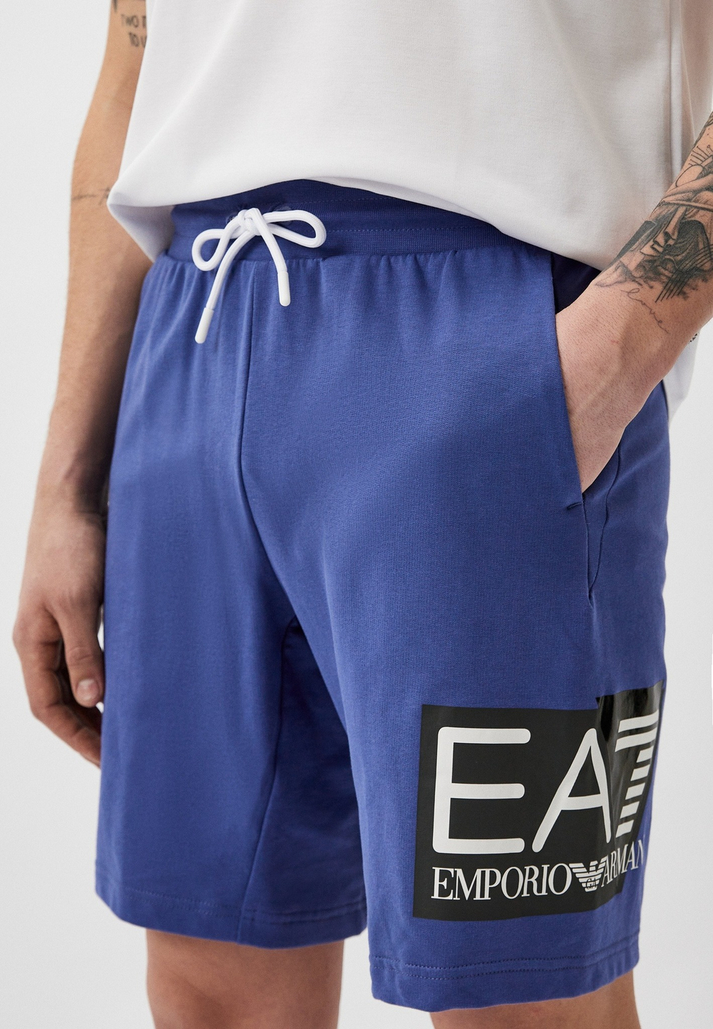 Шорты мужские EA7