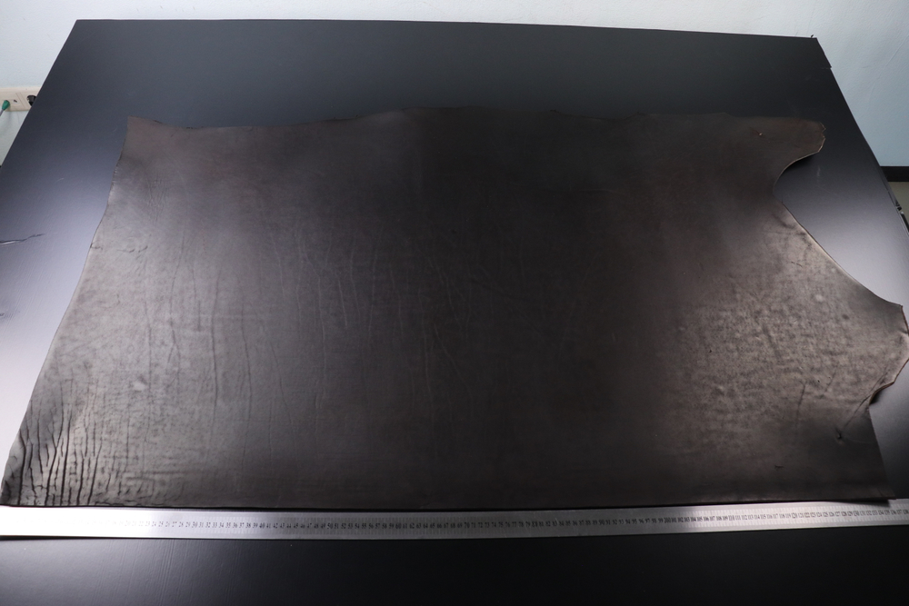 3,6-4,0 полукулат махагон с восковой отделкой WAX 130 дм² (КЛ)