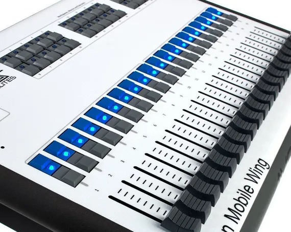 AVOLITES Titan Mobile Wing