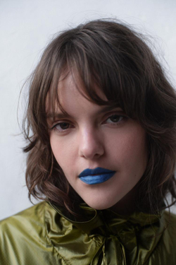 ZARA НЕЙЛОНОВАЯ КУРТКА ОВЕРСАЙЗ, НАСЫЩЕННЫЙ ЗЕЛЕНЫЙ