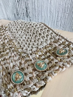 Декоративные металлические пуговицы на ножке