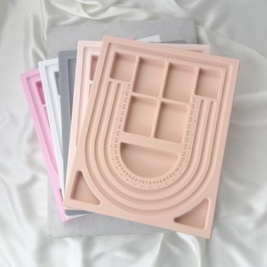 Планшет для сборки колье, 20*25*1,5 см, ячейки 9 мм, тёплый беж, ФТ026