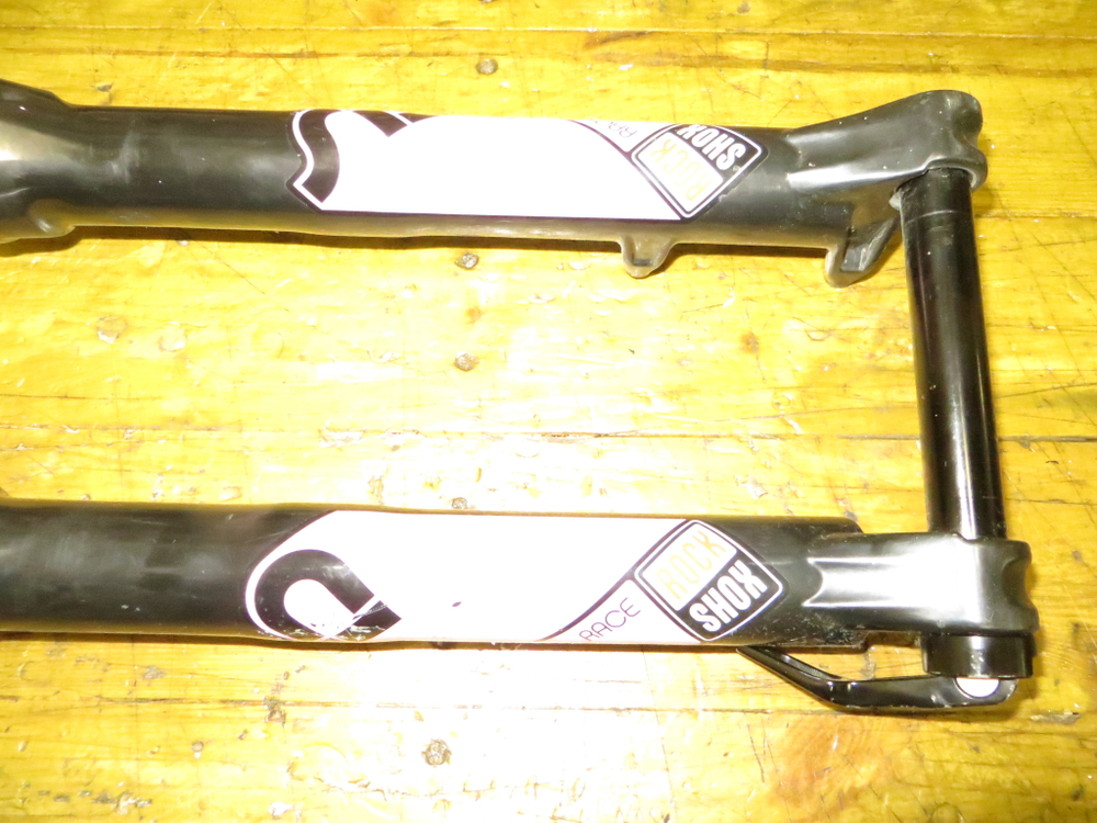 Вилка для экстремальной езды Rock Shox Argyle + запчасти