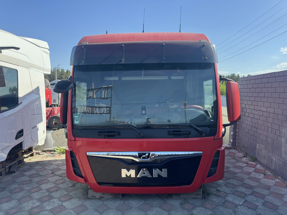 Кабина Euro-6 2017г. высокая
