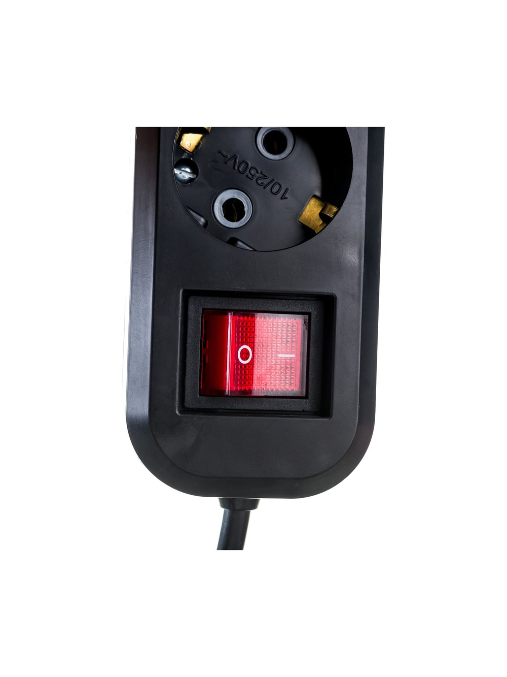 Бытовой удлинитель Gigant с заземлением ПВС 3x0,75 4 гнезда 3м 80093