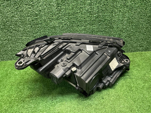 Фара левая Mercedes E W213 (2016-2021) LED