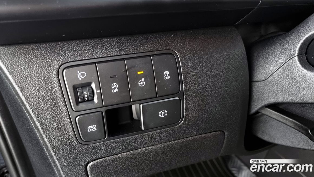 Hyundai Staria 4WD Tourer 9-и местный (07.2022)