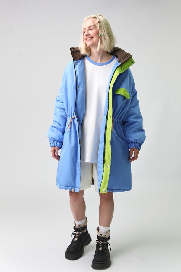 Парка оверсайз голубая - фото 5