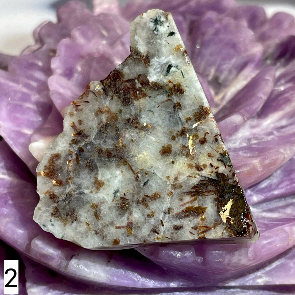 64084 Астрофиллит срез необработанный 30-45мм №2--81