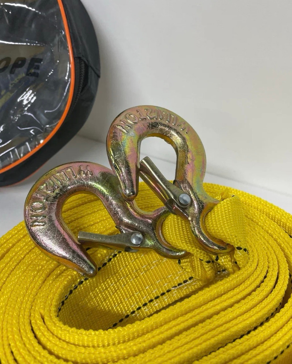 6Т-4.5М \ Трос буксировочный для автомобиля, 6 тонн, 4.5 метра, желтый, с крюками, AORUI, TG (1 шт.)