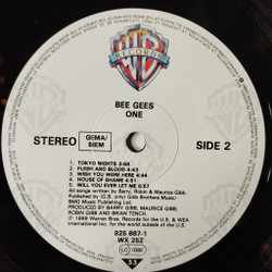 Винтажная виниловая пластинка LP Bee Gees One (Germany 1989)
