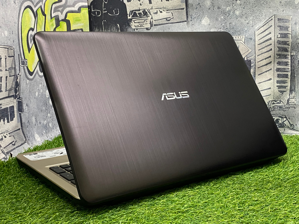 Ноутбук Asus 15.6' AMD E1/Radeon R2/4GB/1TB/ VivoBook X540Y[X540YA-DM660T]/Windows 10