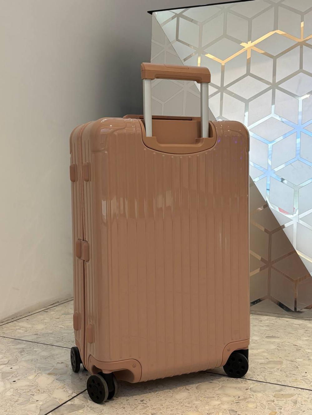 Чемодан Rimowa