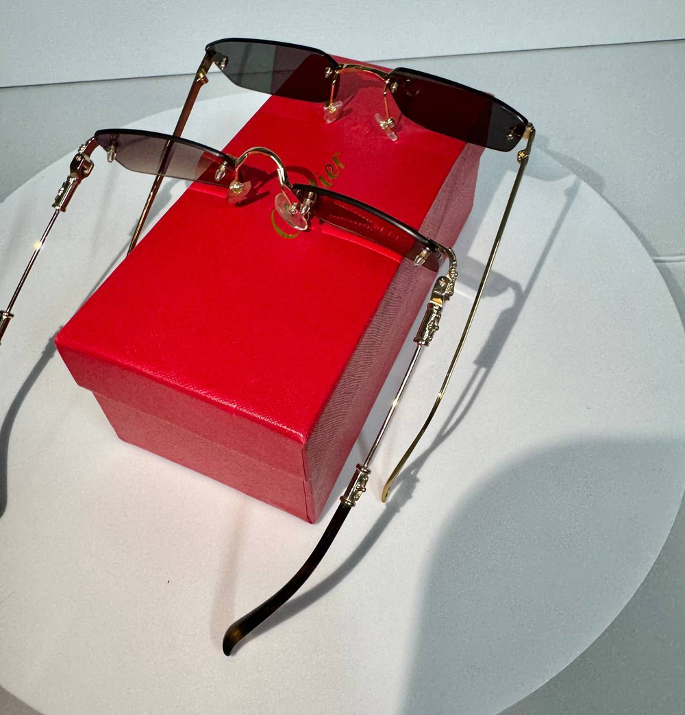 Солнцезащитные очки Cartier