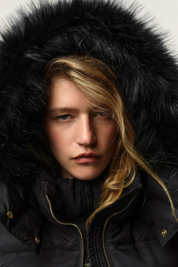 ZARA ПУХОВИК WATER REPELLENT WINDPROOF С КАПЮШОНОМ, ЧЕРНЫЙ