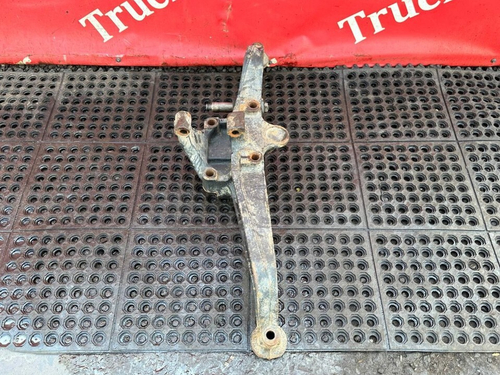 Кронштейн пневморессоры правый