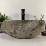 Раковина из речного камня RS-65164 44*29*15 0861