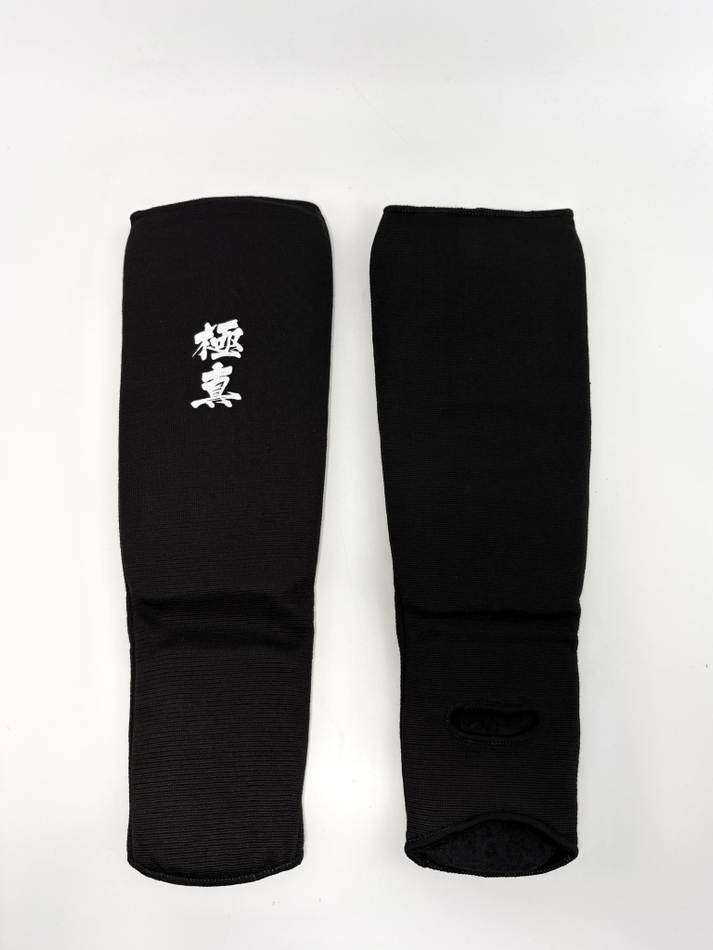 Защита голени для каратэ TS черная