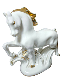 &&& Фарфоровая статуэтка "Конь-огонь" ЛФЗ