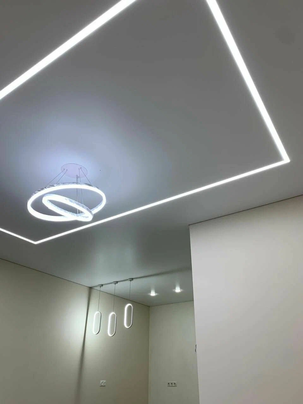 Световые линии профиль для натяжного потолка 30 мм х 6 м