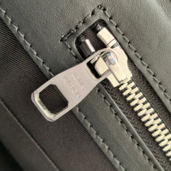 Louis Vuitton Sac Plat 24H