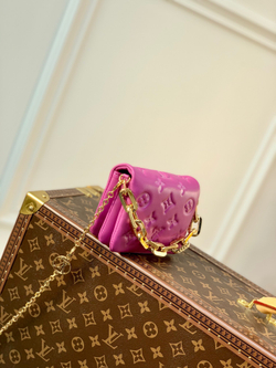 Louis Vuitton Beltbag Coussin