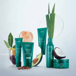 Aveda Botanical Repair Strengthening Shampoo - укрепляющий шампунь для поврежденных волос /   200  ml  / GTIN 018084019481
