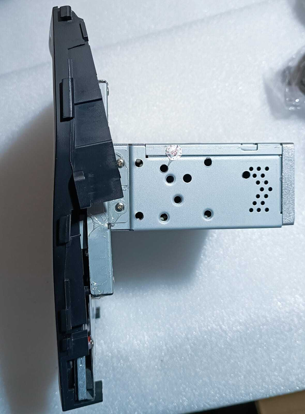 Магнитола для Hyundai Santa Fe 3 DM 2012-2018 (климат на ШГУ) - Carmedia ZF-1157-Q6 вертикальный экран 10.4" в стиле "Тесла" на Android 11, 8/128Гб, CarPlay, 4G SIM-слот