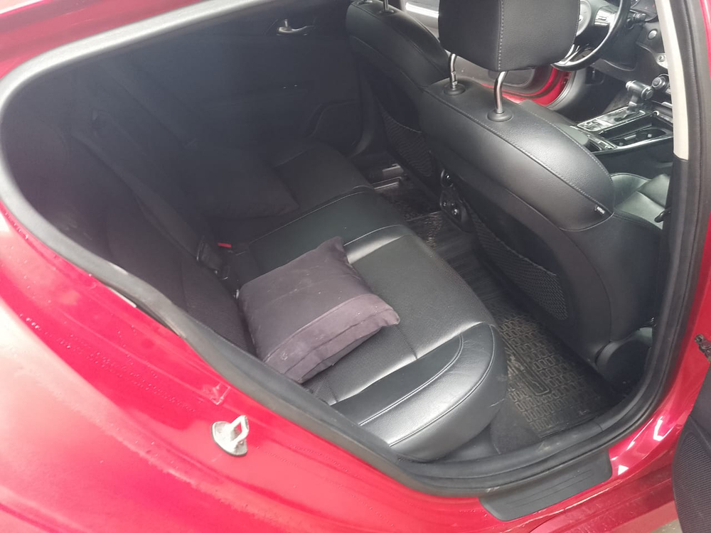 Kia Stinger Prestige 2.0 247hp 8AT AWD