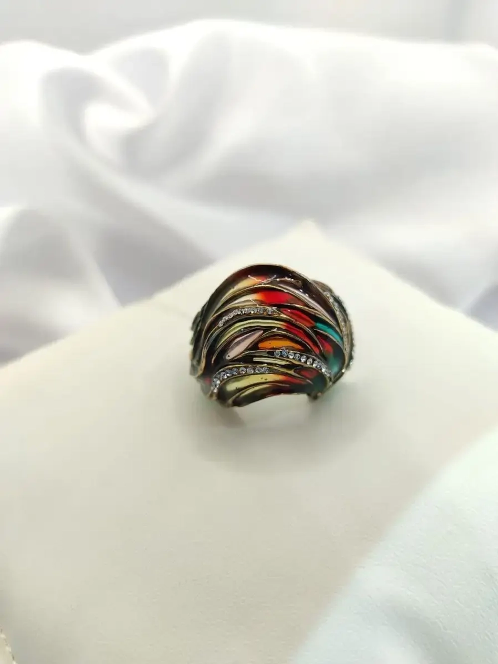 Ювелирное кольцо с эмалью серебро 925