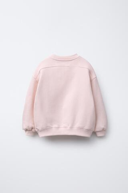 ZARA ТОЛСТОВКА С КОНТРАСТНЫМ ЦВЕТКОМ ИЗ ОРГАНЗЫ, ПАСТЕЛЬНО-РОЗОВЫЙ
