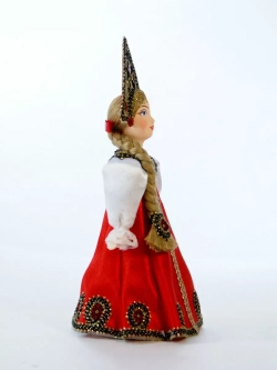 Кукла фарфоровая Русская красавица