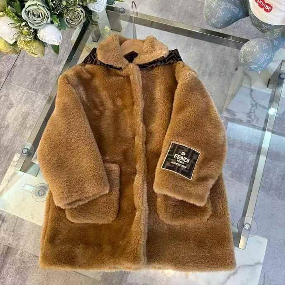 Шуба Fendi