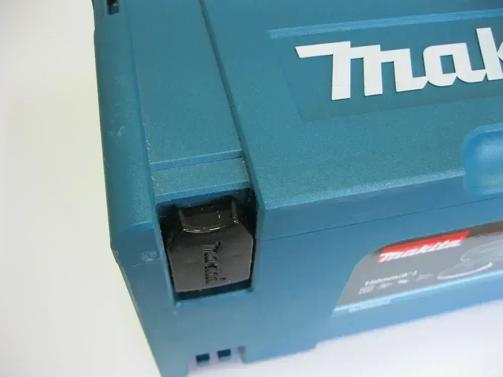 Эксцентриковая шлифмашина MAKITA BO6050J 750Вт 150мм.