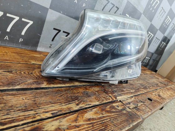 Фара левая LED Adaptive Mercedes V-Class (W447) 14-нв Б/У Оригинал A4479065200