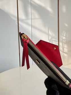 Louis Vuitton Victorine Wallet