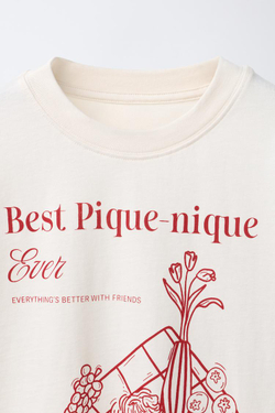 ZARA ФУТБОЛКА С ВЫШИВКОЙ И НАДПИСЬЮ, ЭКРЮ