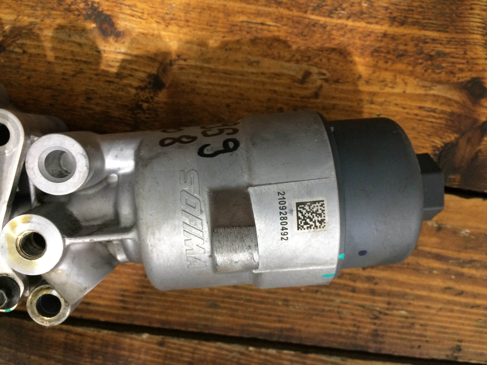 Корпус масленного фильтра ДВС Tiggo 8 Pro / TXL Б/У Оригинал F4J161012100