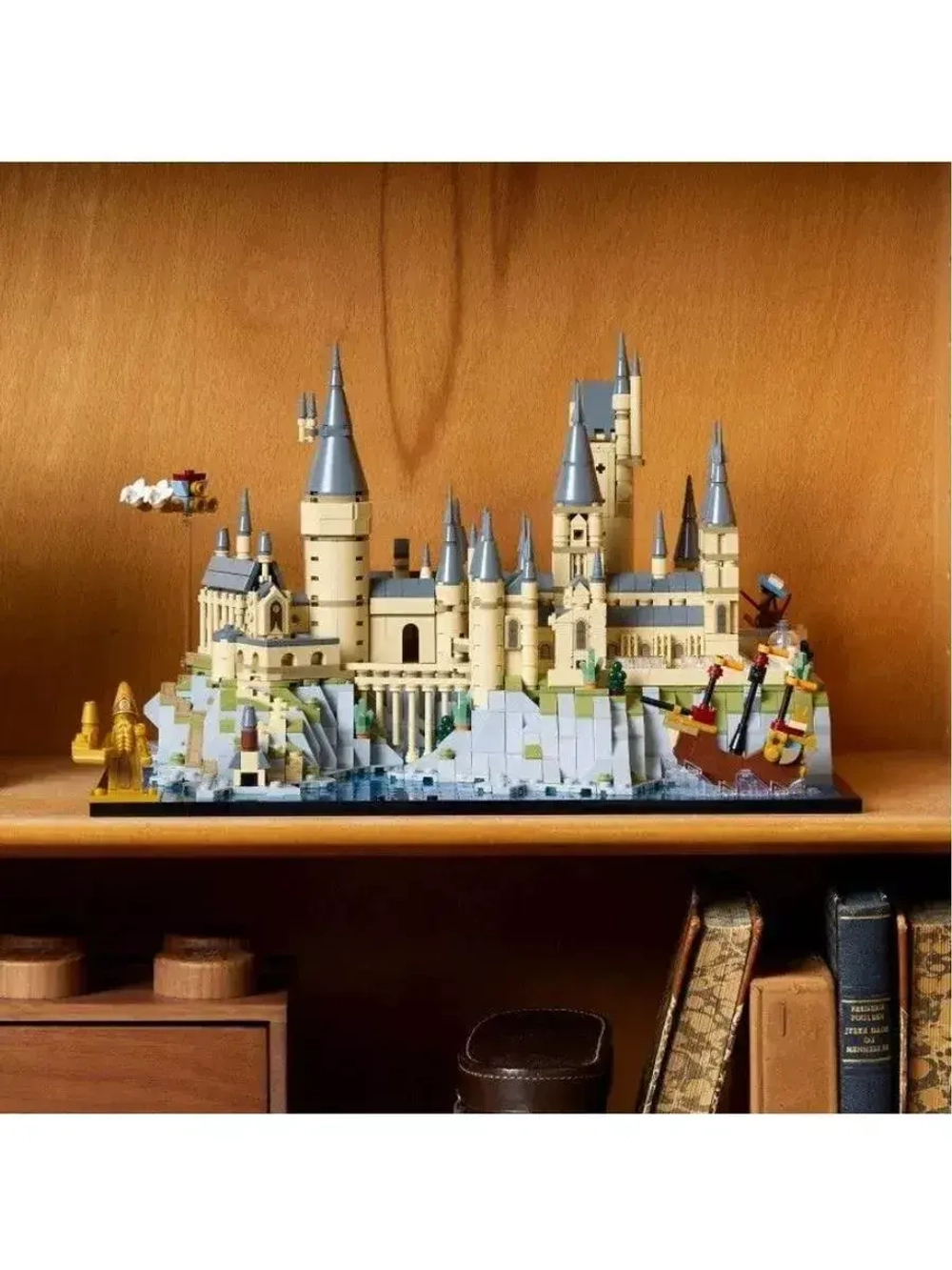 Конструктор Замок и территория Хогвартс 2660 деталей