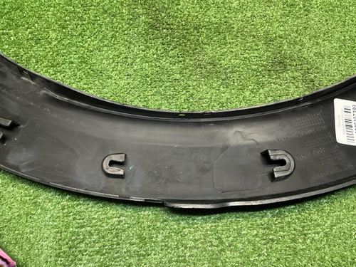 Расширитель правый Mini Countryman F60 (2016-2023)