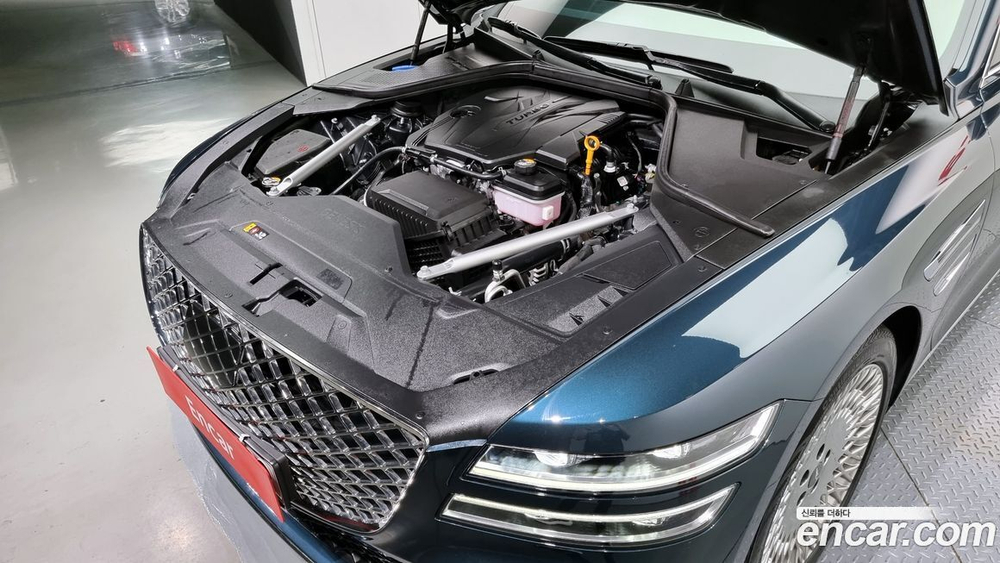 Genesis G80 (RG3) Бензин 2.5 Turbo AWD (11.2022)