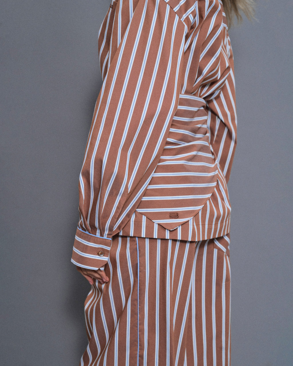 “Relaxed cotton” Брюки в пижамном стиле с кантом.