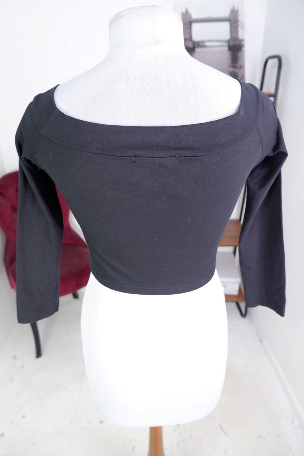 Топ Modno для стильной девушки, маркировка S, визуально 44 размер