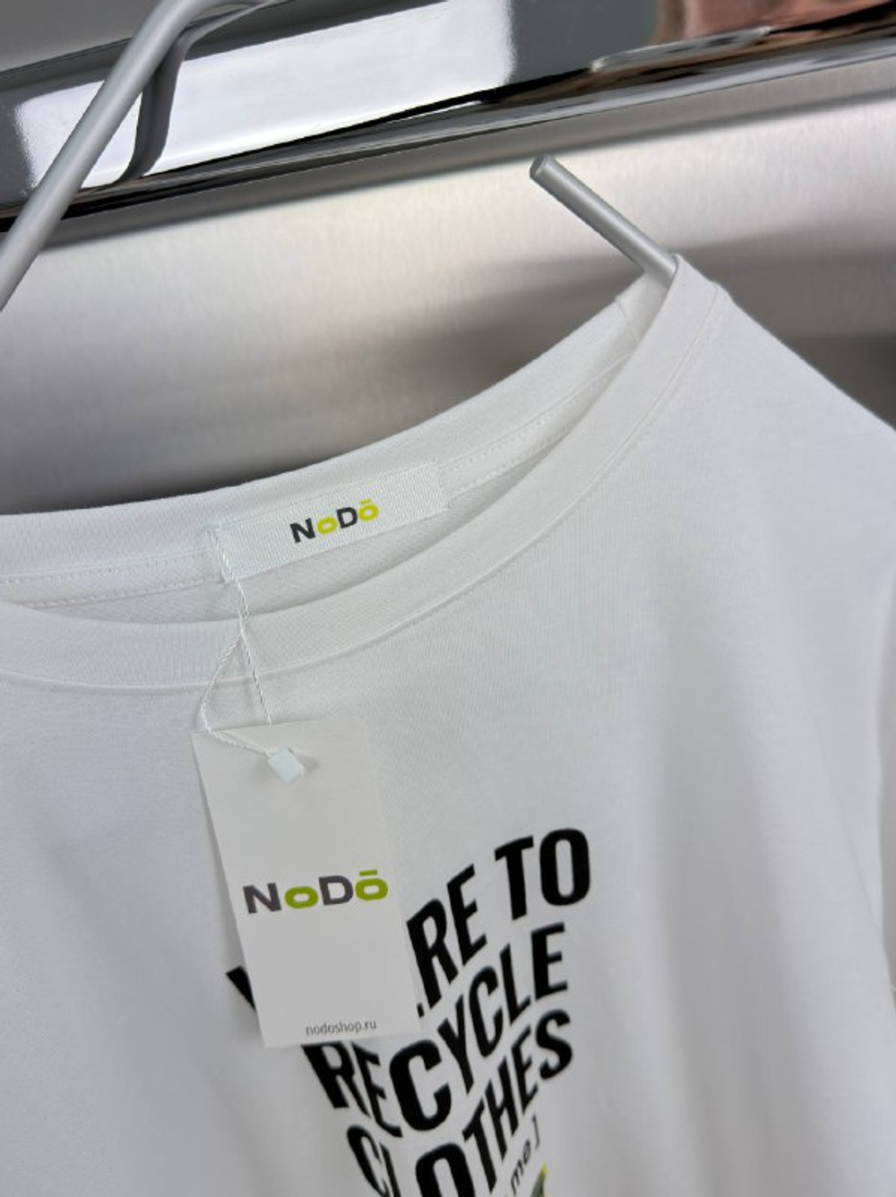 Футболка женская артикул 702 цвет "белый"