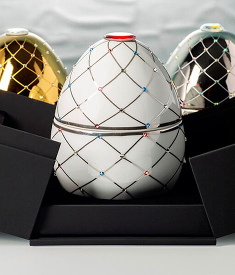 White with Silver Stripes, свеча Bois de Russie, Ladenac Milano