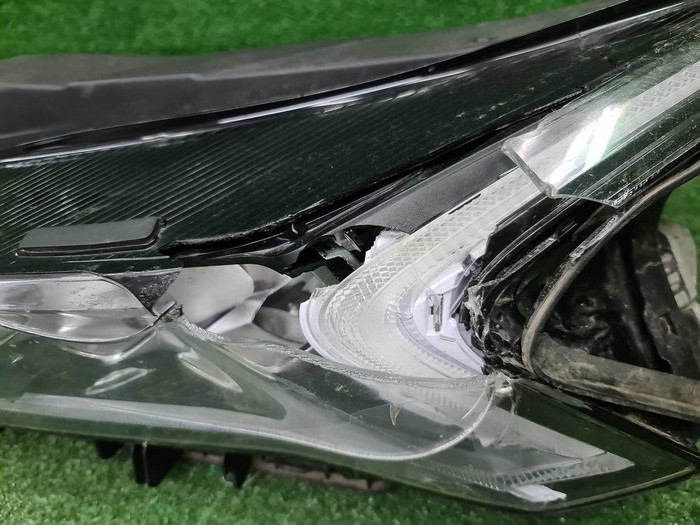 Фара левая Kia K5 (2019-2023) LED