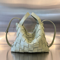 Bottega Veneta Bowling Cassette 28 cm
